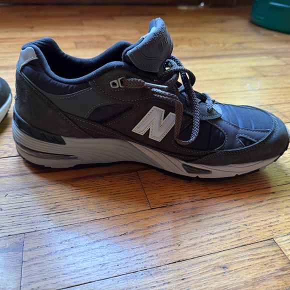 New Balance 991 Vulcans made in UK - Picture 9 of 10